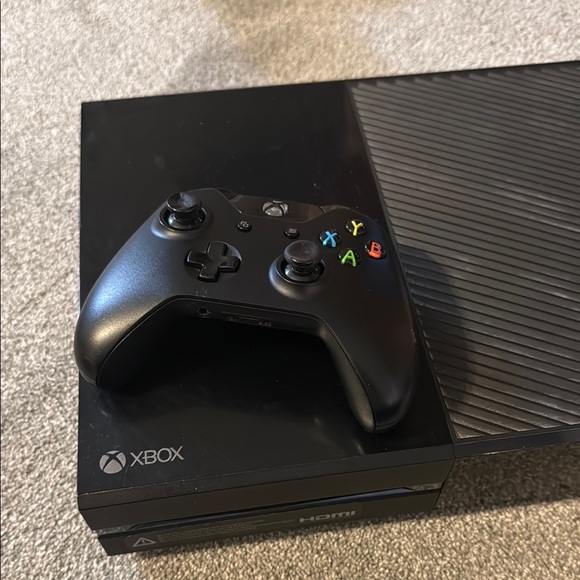 Xbox One Console with Controller